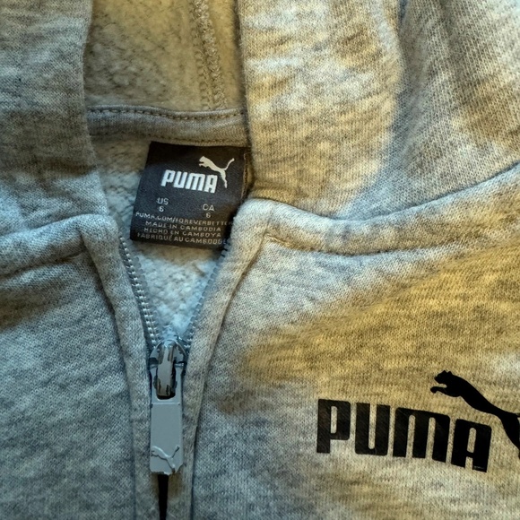 set puma for kids sweater and pants with red/blue on side of pants full zipper - Picture 6 of 9